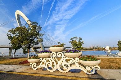 第一人称恐怖《Still Wakes the Deep》实机预告